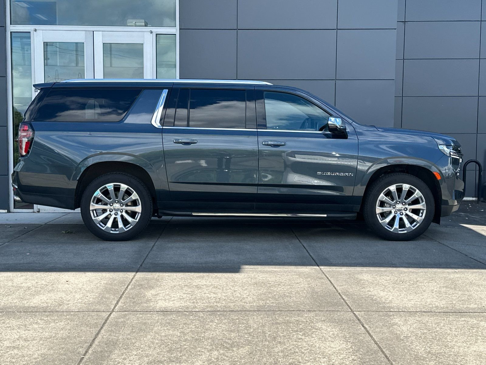 Used 2021 Shadow Gray Metallic Chevrolet Premier image 2