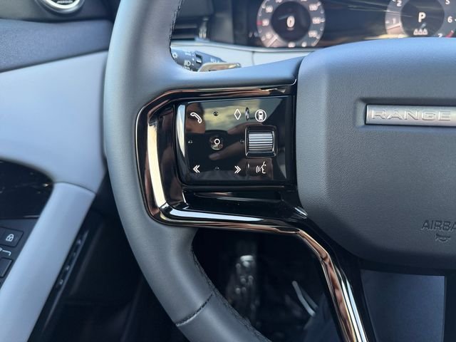 Used 2026 Black Land Rover Dynamic image 22
