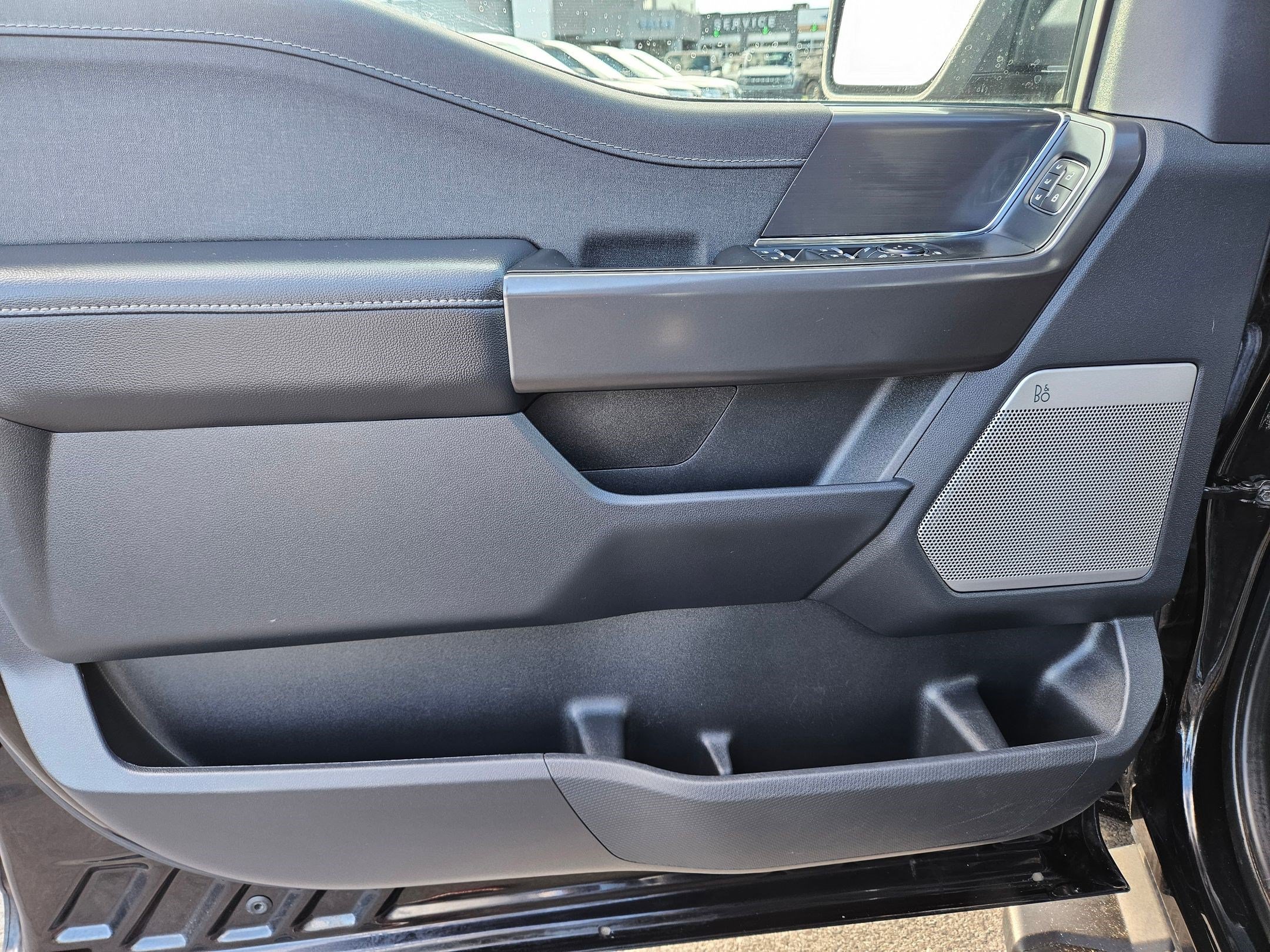 Used 2024 Black Ford LARIAT image 12
