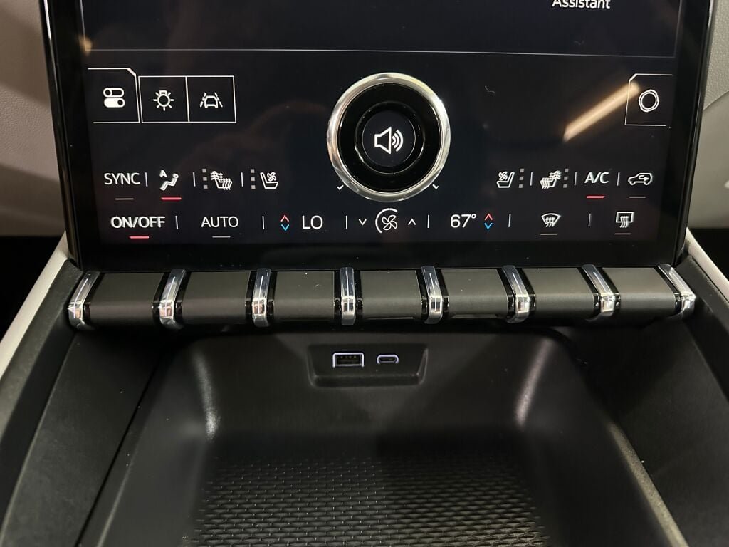 2026 GMC Terrain Denali - Photo 15