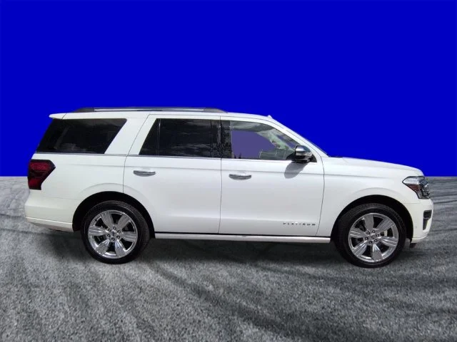 Certified Used 2024 Oxford White Ford Platinum image 3