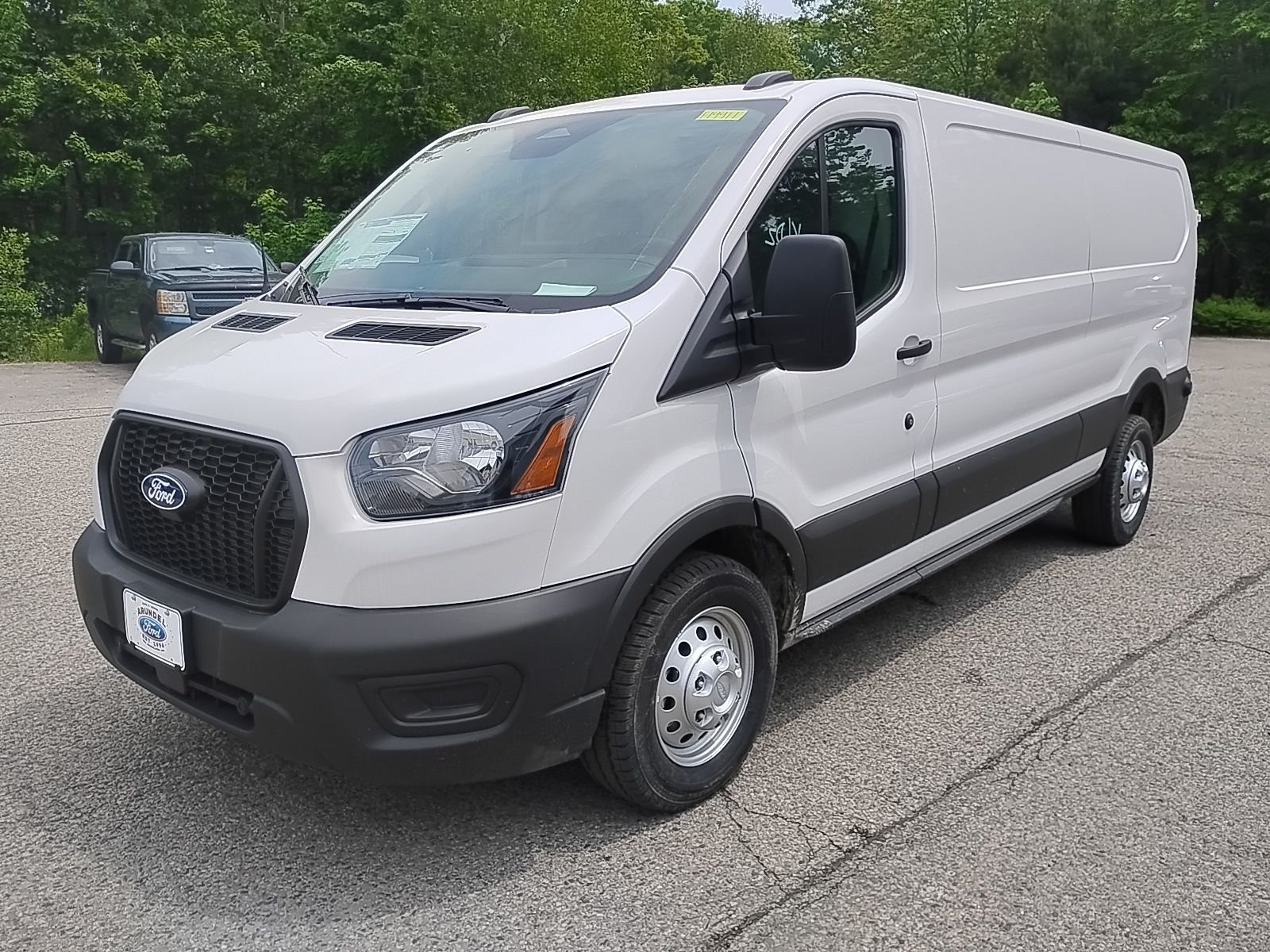New 2026 Oxford White Ford Cargo Van image 3