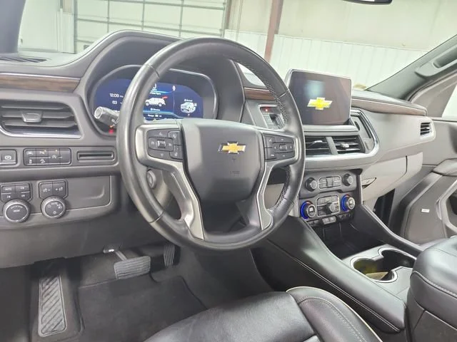 Used 2024 Black Chevrolet Premier image 18