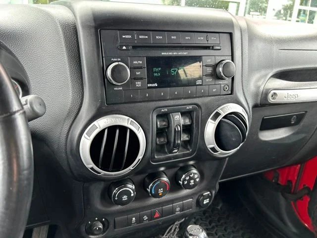 Used 2014 Red Jeep Unlimited Sahara image 23
