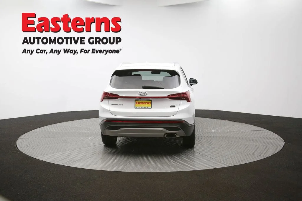 Used 2023 White Hyundai SEL image 33