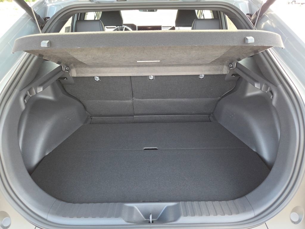 2026 Toyota C-HR XSE - Photo 27
