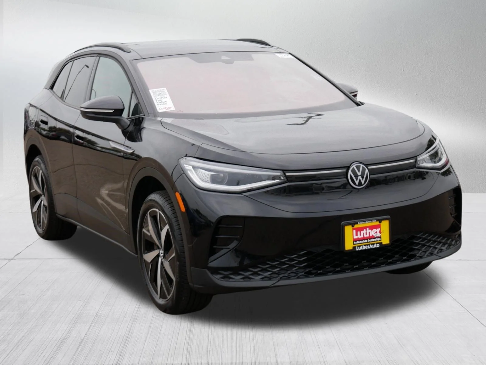 Used 2023 Volkswagen ID.4 PRO S with VIN 1V2WNPE82PC047881 for sale in Minneapolis, MN