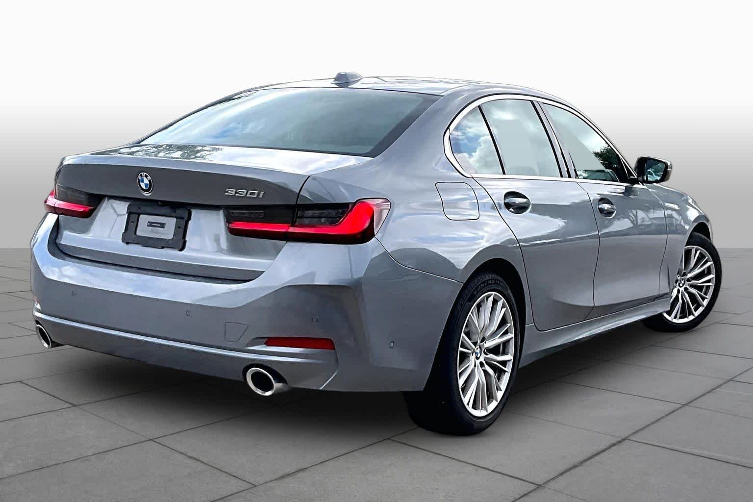 Used 2024 Skyscraper Grey Metallic BMW 330i image 12