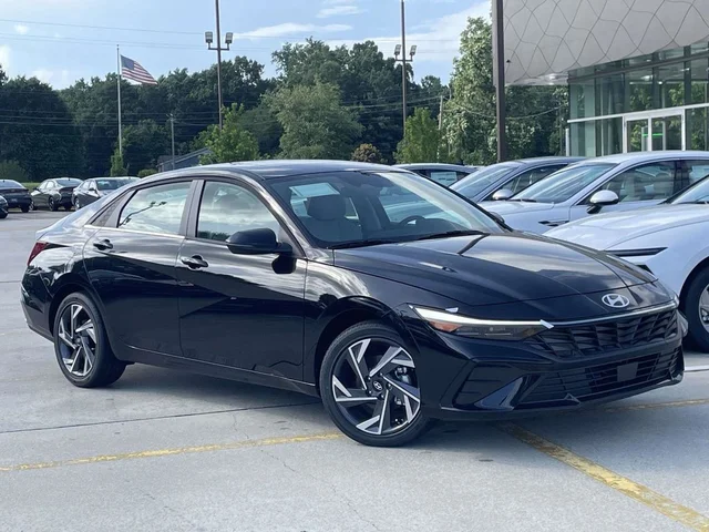 2026 Hyundai ELANTRA Limited
