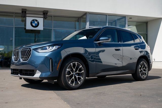 2026 BMW X3 30 XDRIVE's photo