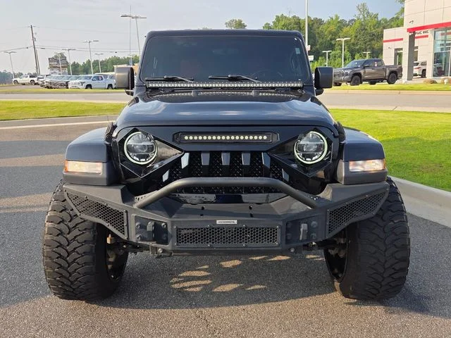 Used 2020 Black Jeep Unlimited Sahara image 2