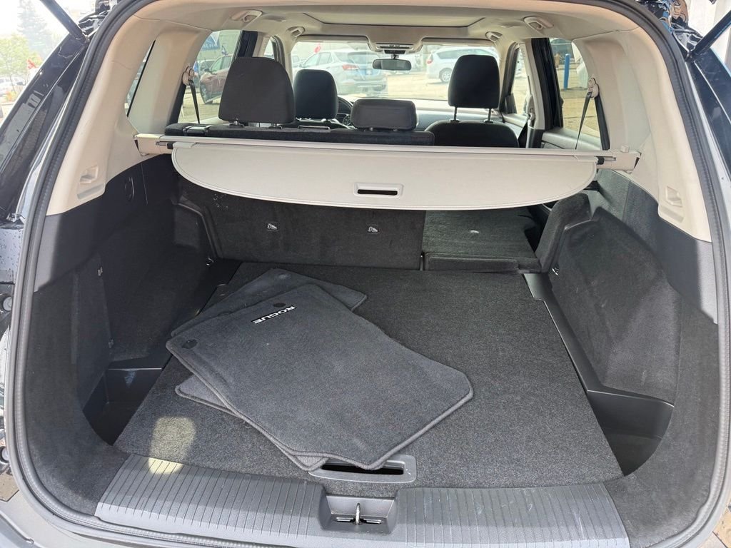 2021 Nissan Rogue SV - Photo 34
