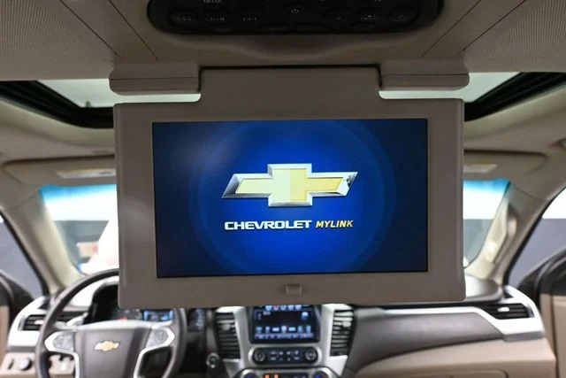 2020 Chevrolet Suburban LT - Photo 48