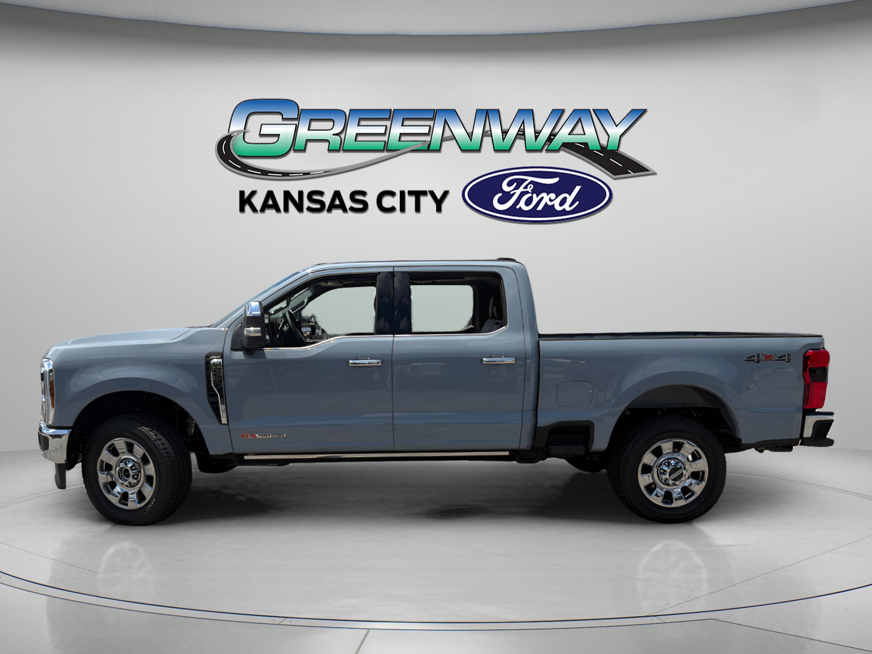 New 2026 Glacier Gray Metallic Tri-Coat Ford F-250® Lariat® image 4
