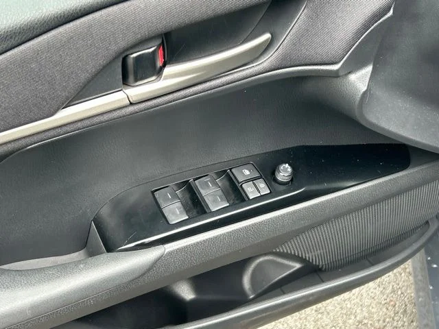 Certified Used 2025  Toyota LE image 22