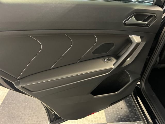 Certified Used 2022 Black Volkswagen 2.0T SE image 16