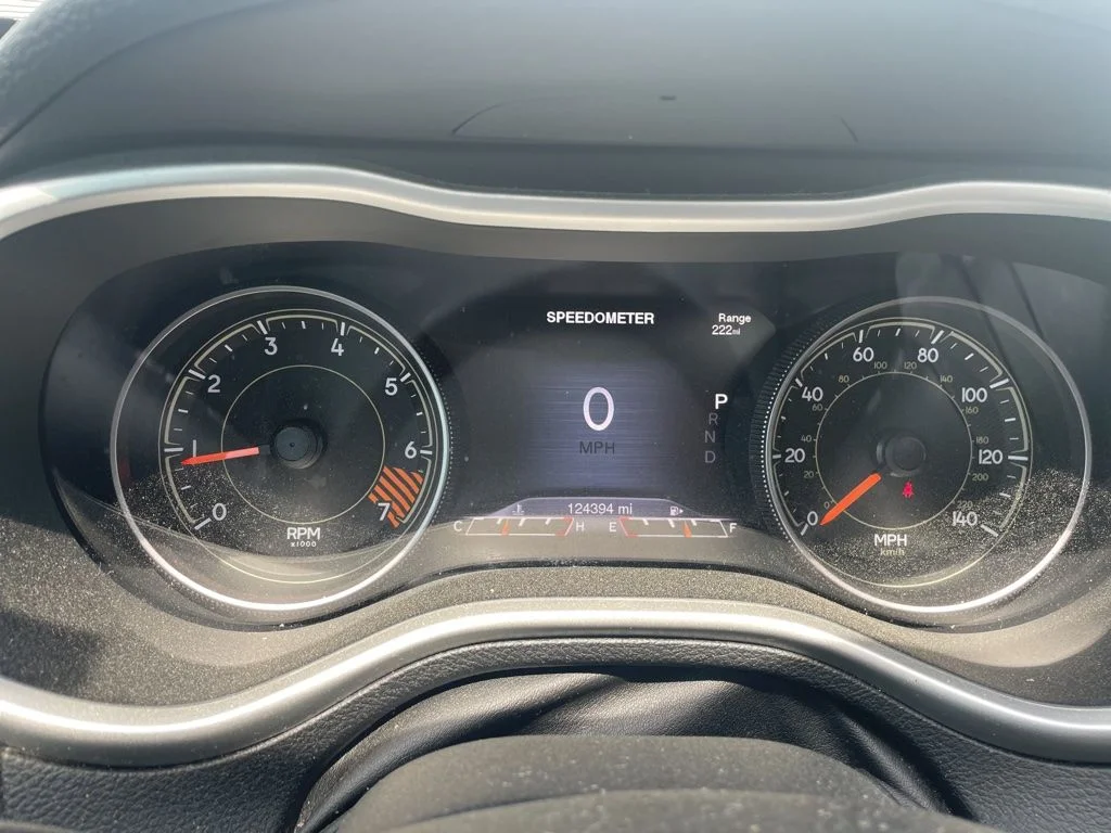 Used 2015 White Jeep Limited image 17