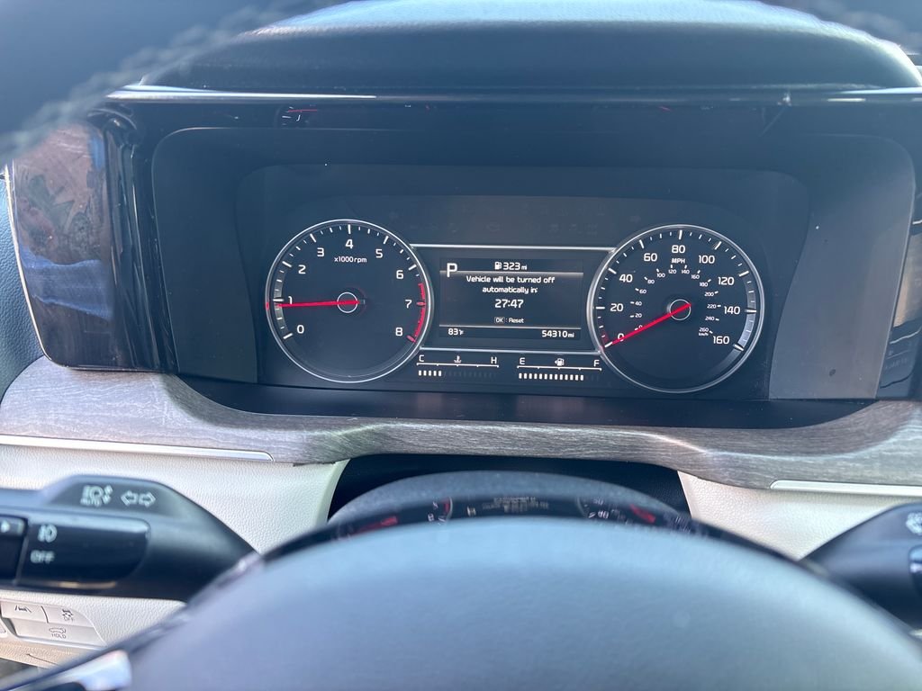 Used 2022 Gray Kia EX image 16