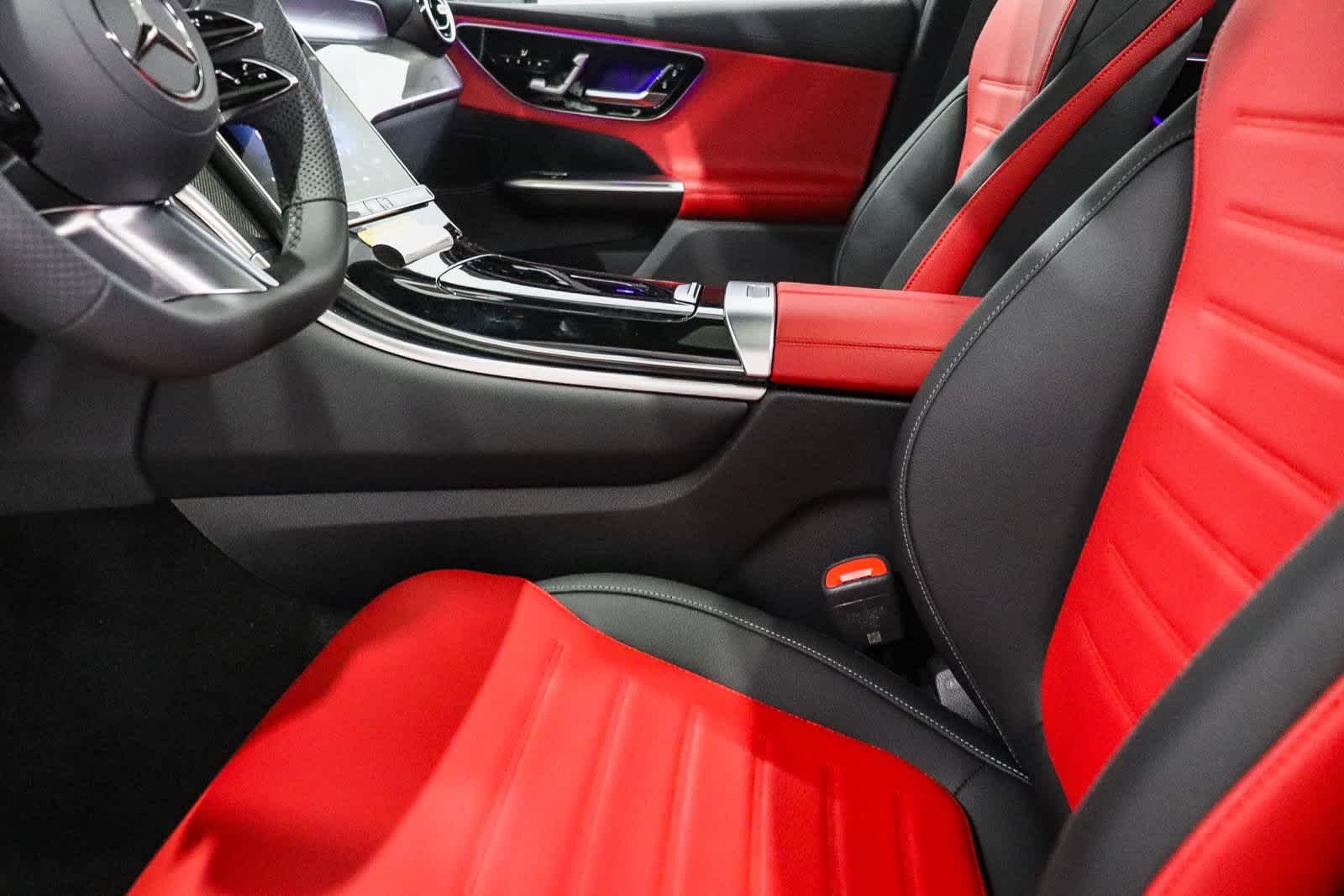 New 2027 Black Mercedes-Benz GLC 300 image 21
