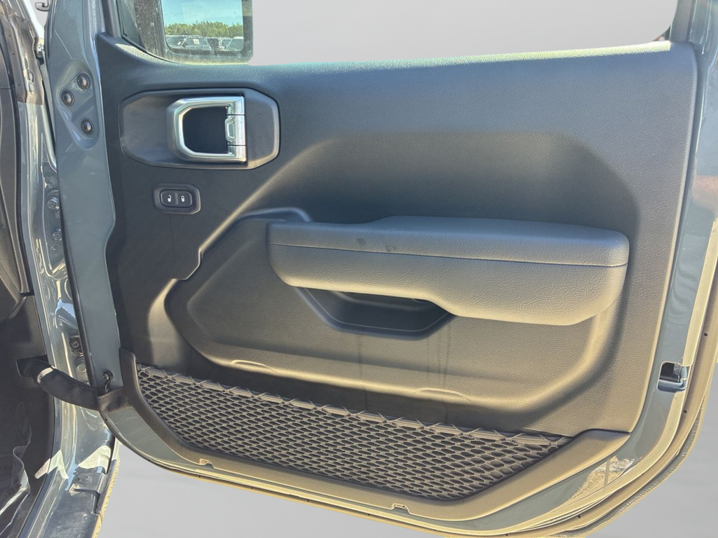 New 2026 Anvil Clear-Coat Exterior Paint Jeep Sport image 27