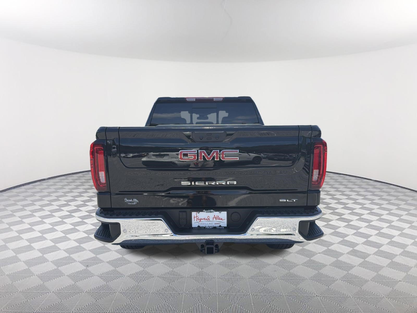 New 2026 Onyx Black GMC SLT image 4