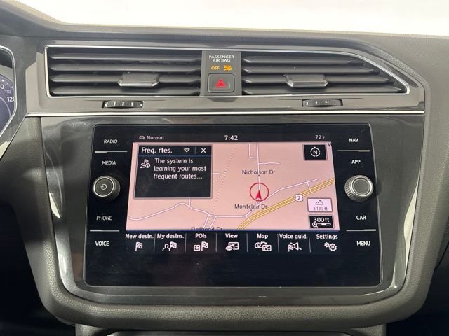 Used 2019 White Volkswagen 2.0T SEL image 15