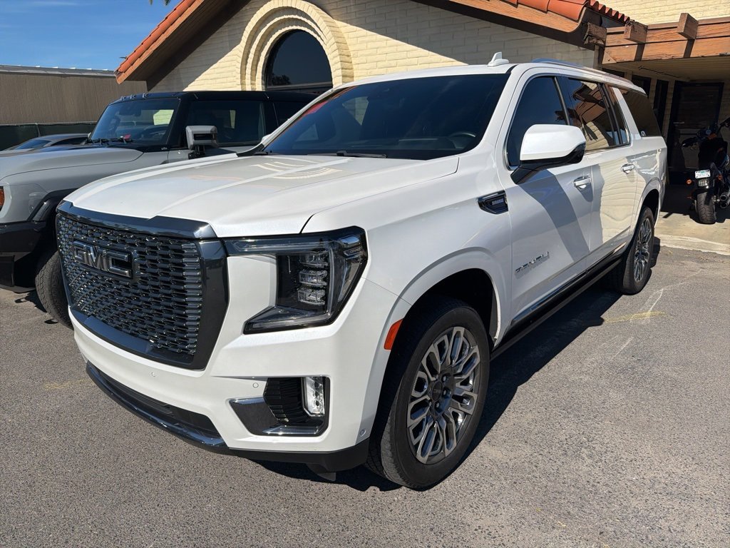 2024 GMC Yukon XL Denali Ultimate 4WD