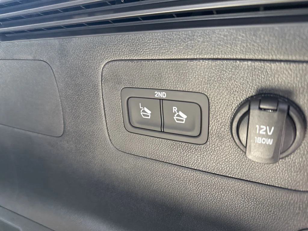 2026 Kia Sorento EX PHEV - Photo 11