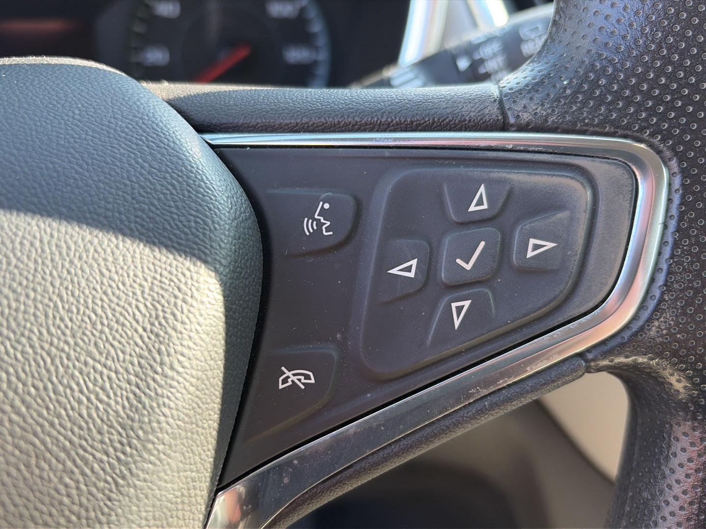 Used 2024 Summit White Chevrolet LS image 16