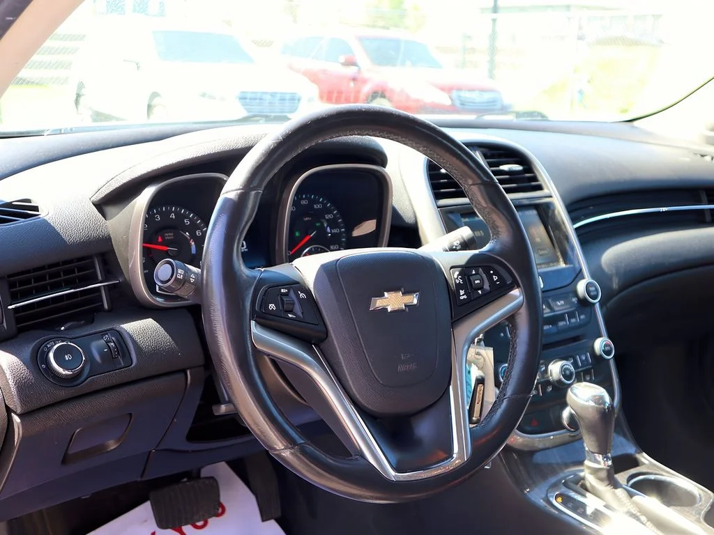 2014 Chevrolet Malibu 2LT - Photo 14