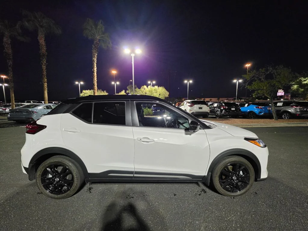 Certified Used 2023 White Nissan SR image 4
