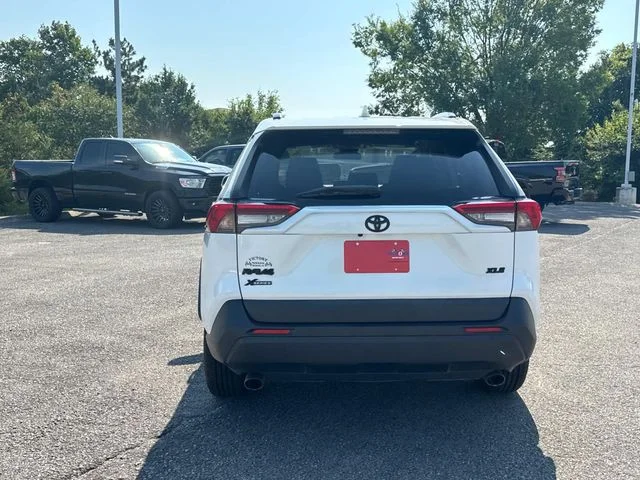Used 2021 White Toyota XLE image 6