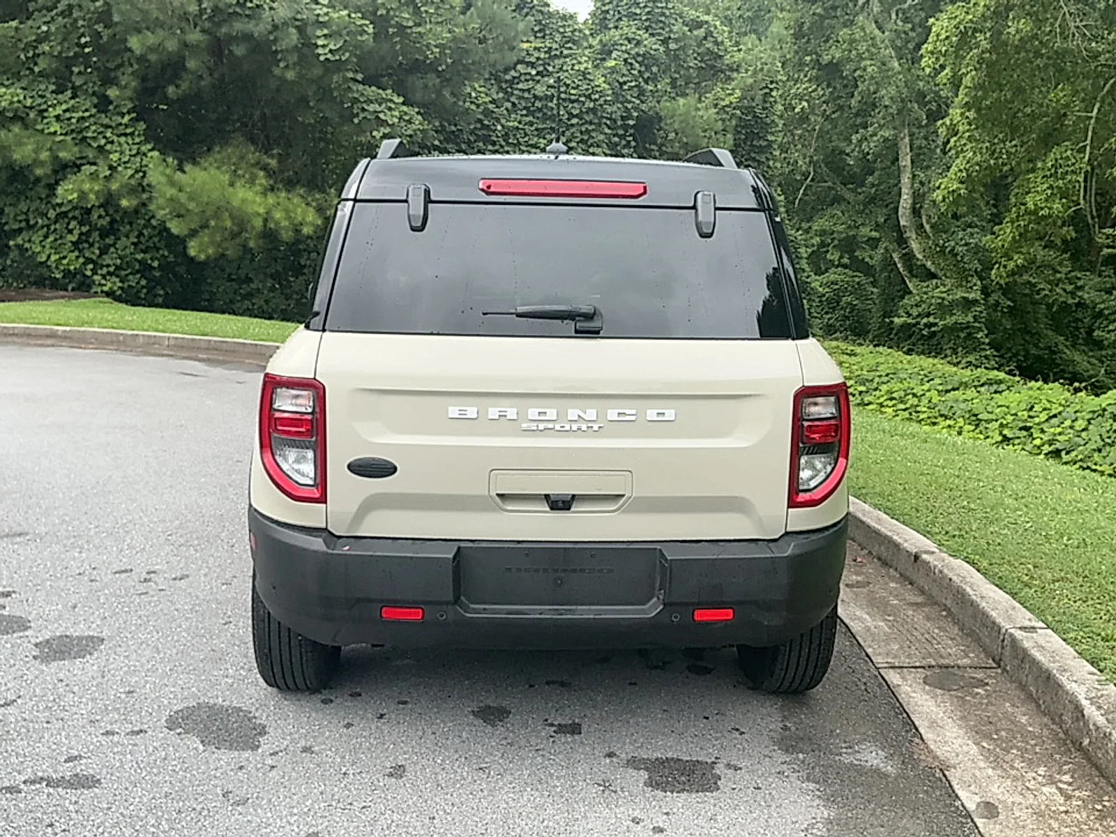 Used 2024 Desert Sand Ford Outer Banks image 16