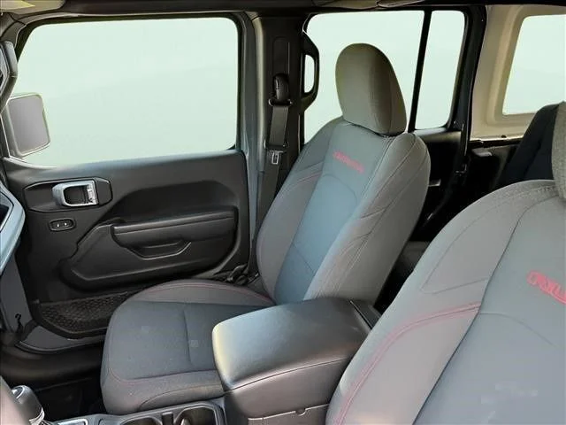Used 2025 Gray Jeep Rubicon image 13