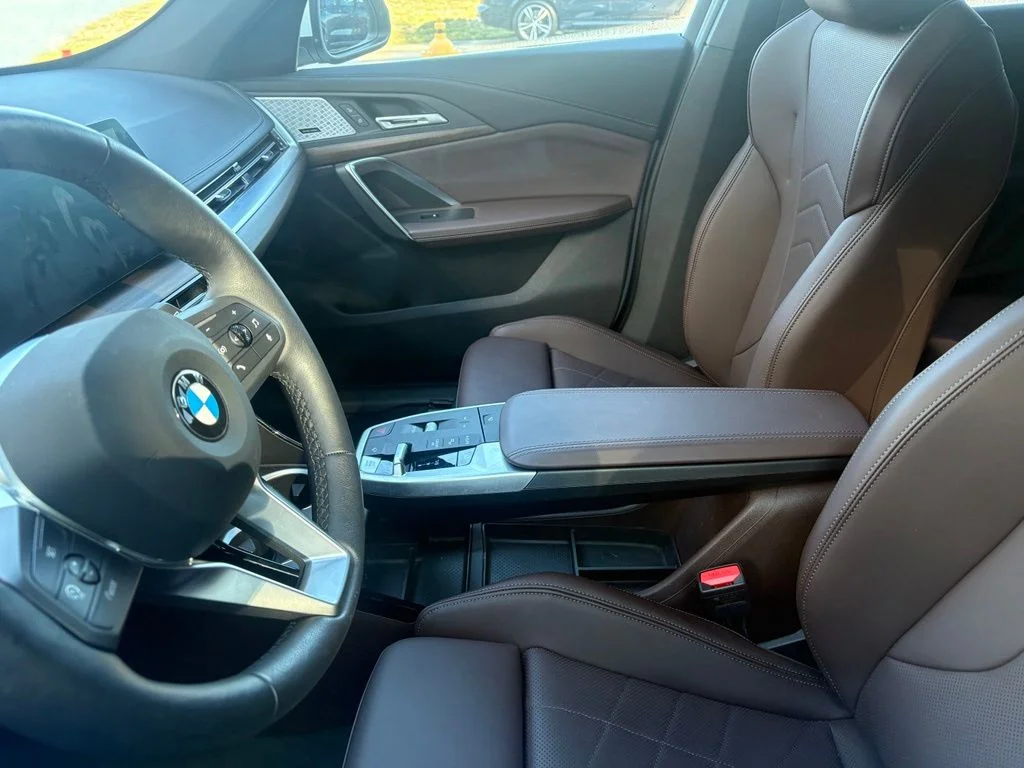 Certified Used 2025 Alpine White BMW xDrive28i image 6