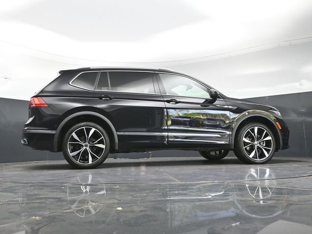 Used 2024 Deep Black Pearl Volkswagen 2.0T SEL R-Line image 35
