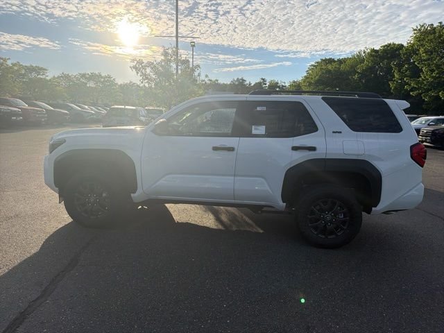 New 2026 White Toyota SR5 image 9