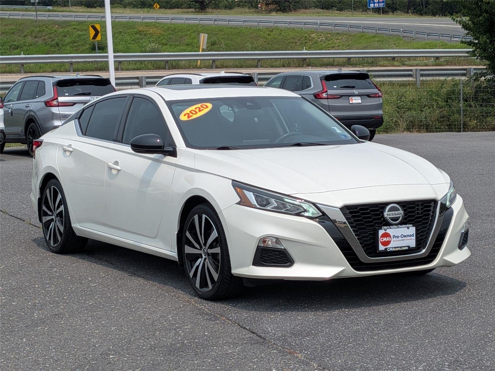 Used 2020 Pearl White Tricoat Nissan 2.5 SR image 3