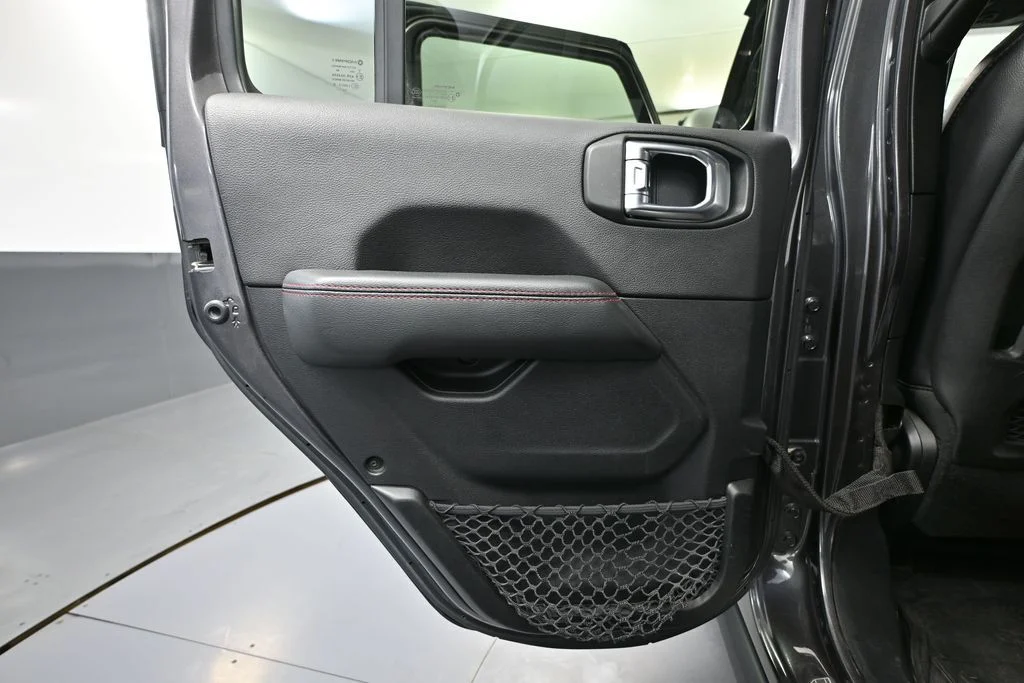 Used 2020 Gray Jeep Unlimited Rubicon image 36