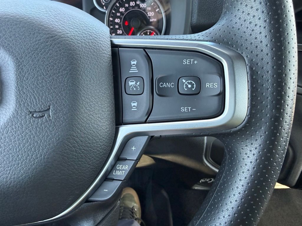 2025 RAM 2500 Tradesman - Photo 17