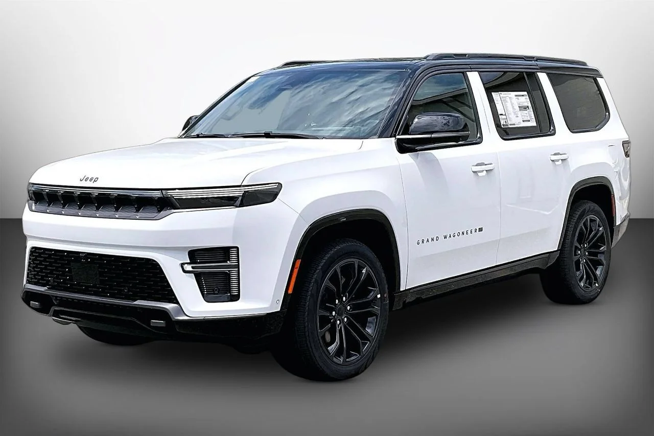 New 2026 Bright White Clearcoat Jeep Summit Obsidian image 4