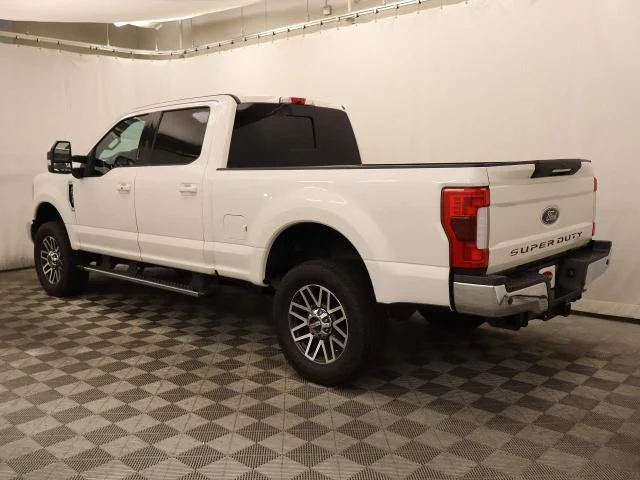 Used 2017 White Platinum Tri-Coat Metallic Ford Lariat Crew Cab image 10