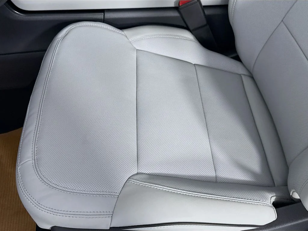 New 2026 Star White Metallic Tri-Coat Ford Platinum image 20