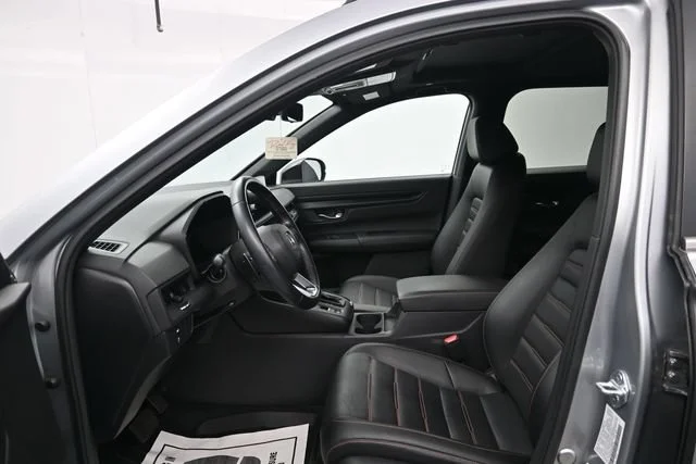 Used 2025 Silver Honda Sport-L image 10