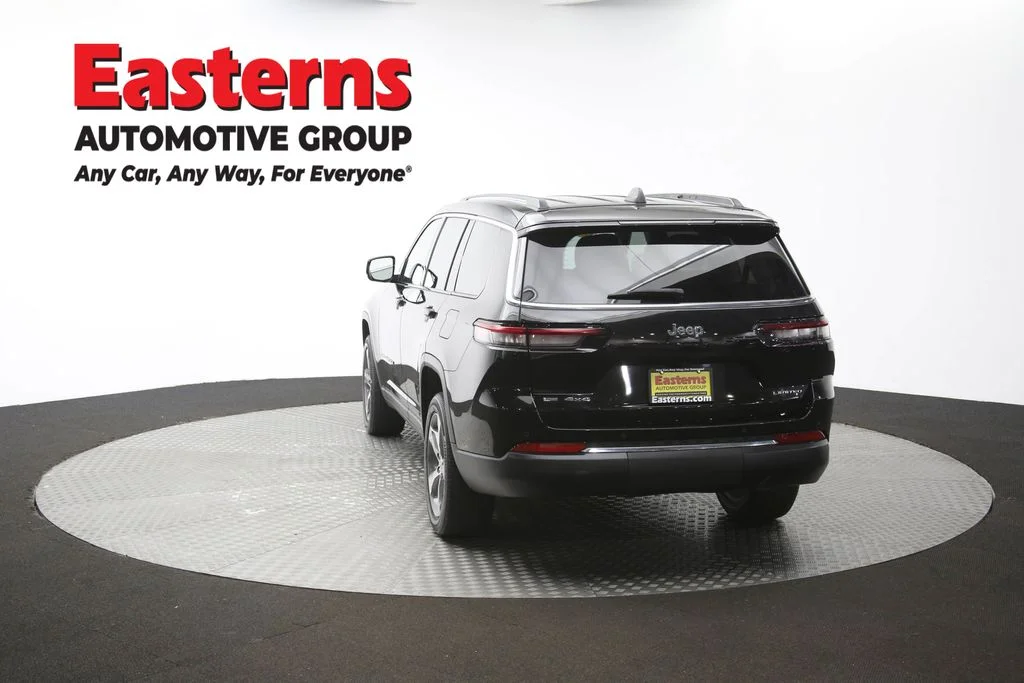 Used 2023 Black Jeep Limited image 40