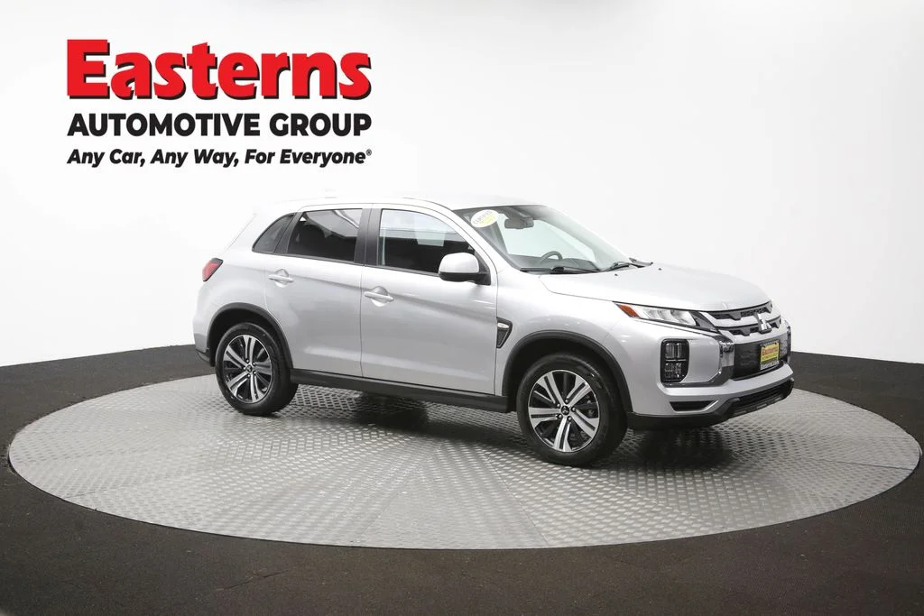 Used 2025 Silver Mitsubishi 2.0 SE image 83