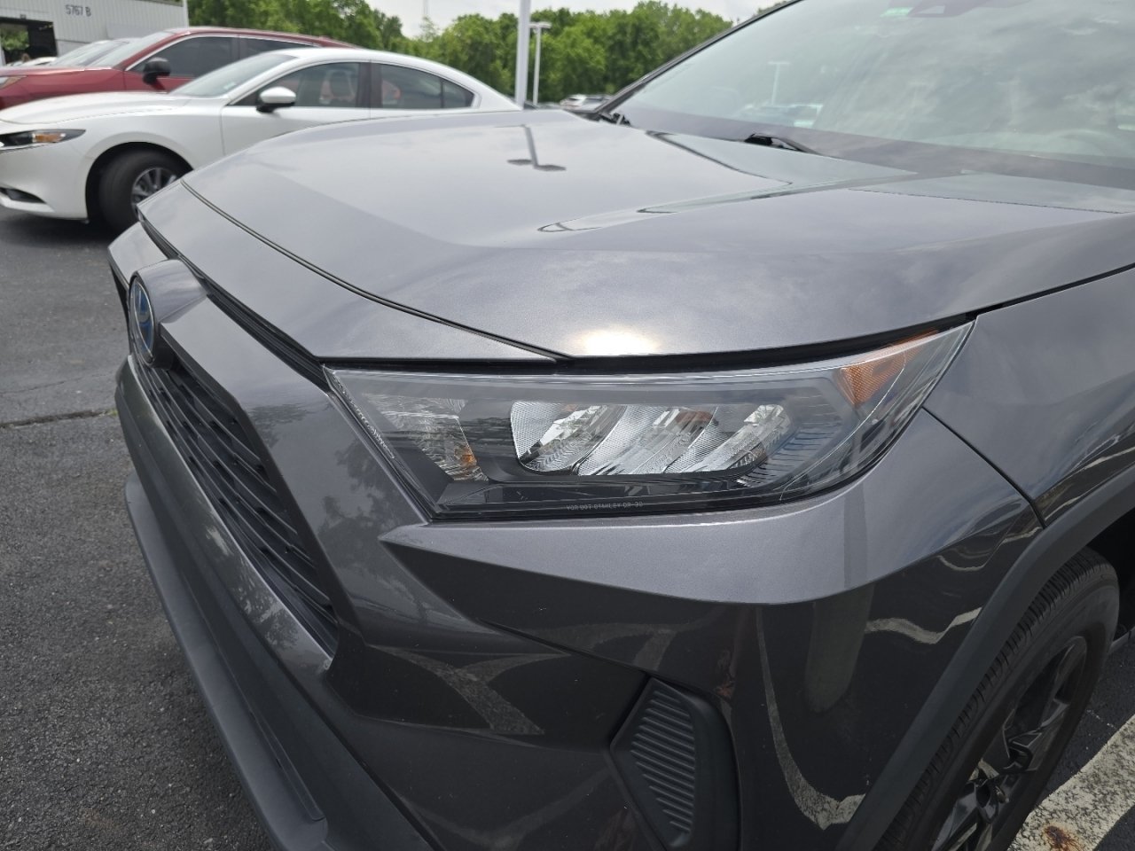 Used 2022 Gray Toyota LE image 14
