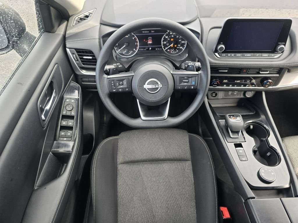 2024 Nissan Rogue SV - Photo 22