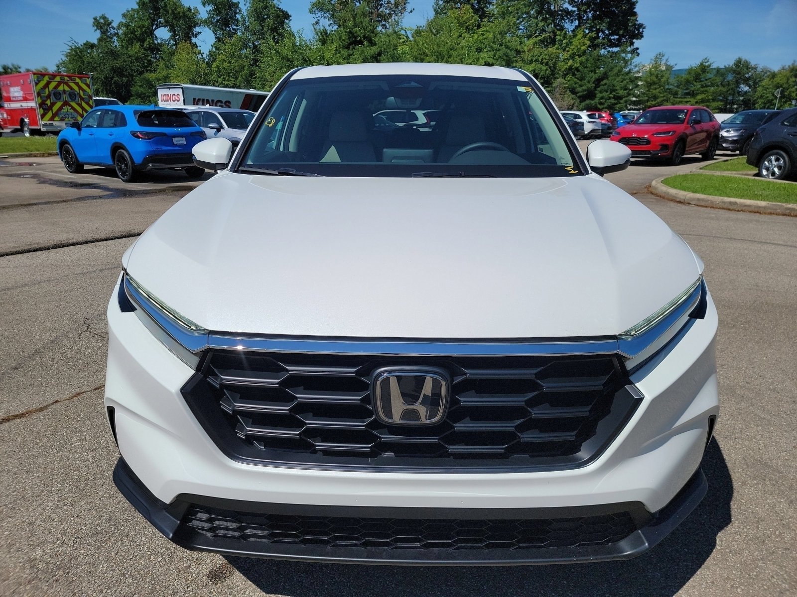 New 2026 Platinum White Pearl Honda LX image 2