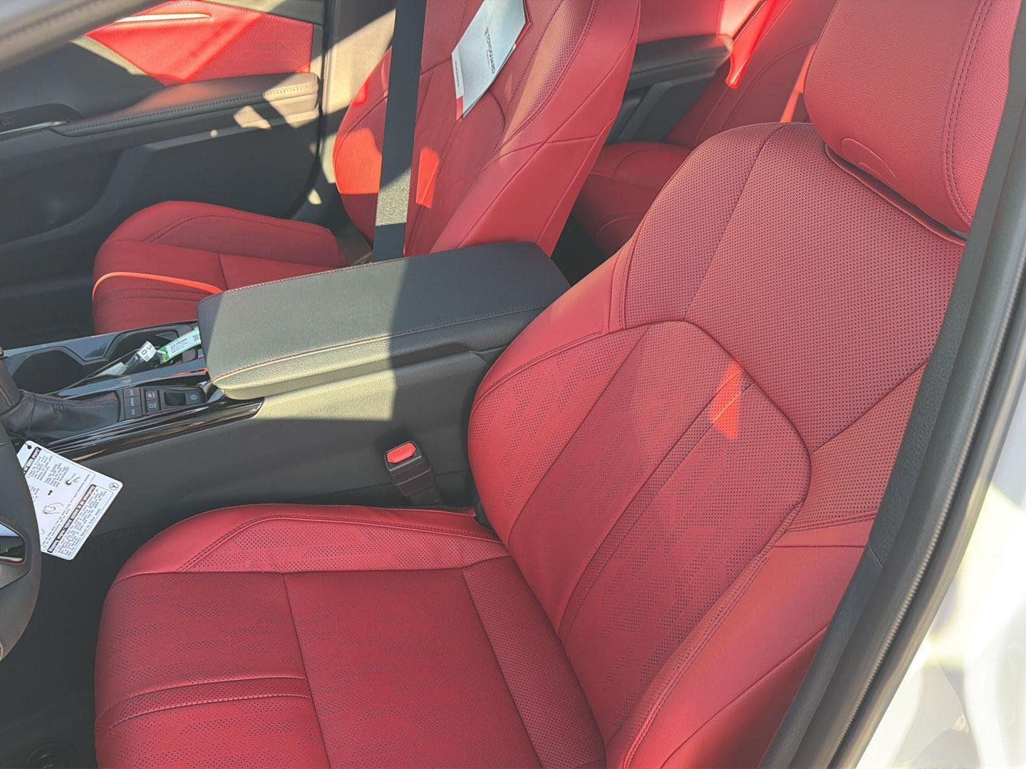 New 2026 Wind Chill Pearl Toyota XSE image 29